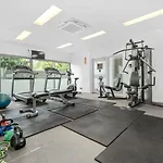 Spectacular Darwin Apartment